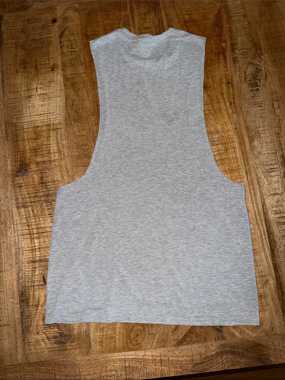 Gymshark Men’s Light Gray Sleeveless Muscle Tank - Picture 3 of 3